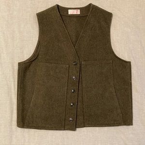 Filson Mackinaw Wool Vest “Forest Green”